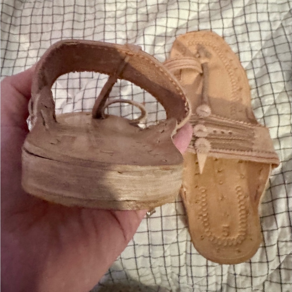 Handcrafted Tan Leather Sandals NWOT - Picture 9 of 9